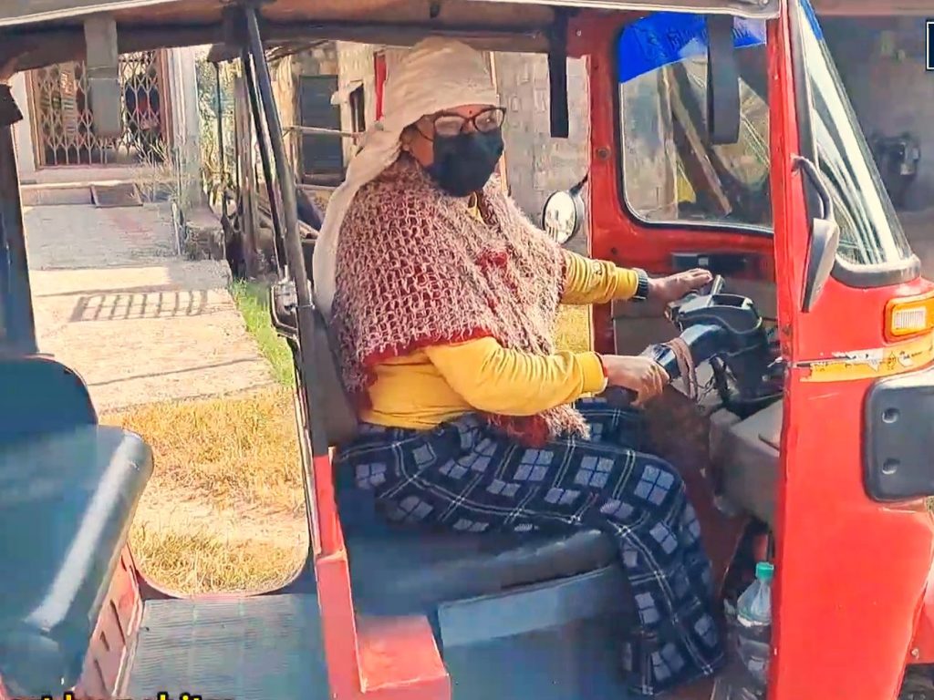 ‘इमानदार भएर काम गरे जुनसुकै पेसाले पनि सन्तुष्टि दिनेरहेछ’