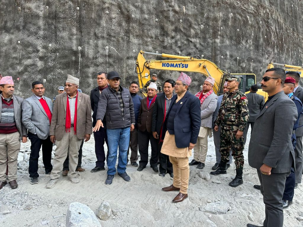 ‘मेलम्चीको पानी चाँडो काठमाडौँ पुर्‍याऔँ’ : सभामुख देवराज घिमिरे