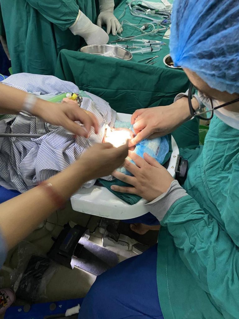 २९ हप्तामा जन्मेको शिशुको ‘लेन्स स्पेयरिङ भिट्रेक्टोमी’ सफल