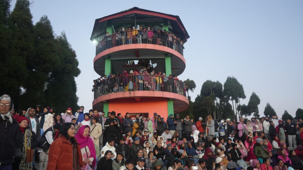 कोरोना महामारीका कारण थलिएकाे इलाममा पर्यटकको सङ्ख्यामा वृद्धि