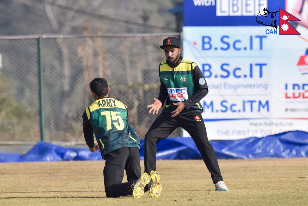 प्रम एकदिवसीय क्रिकेटमा आर्मी विजयी, साहब आलम एक्लैले लिए ६ विकेट