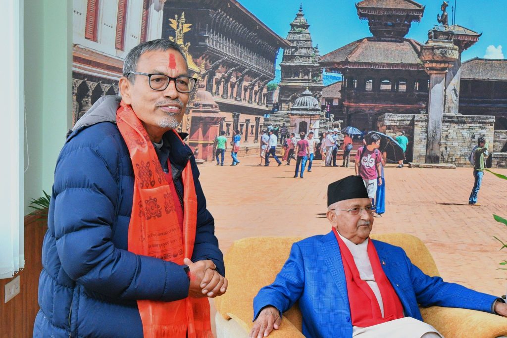 एमाले मुख्यालयमा ओलीले सुनाएको ऐँठनको सन्दर्भ र पीएलको नोस्टाल्जिया