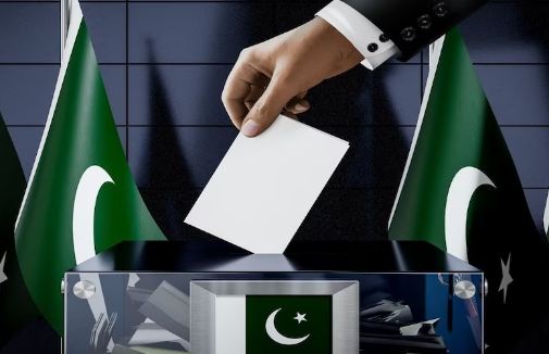पाकिस्तानको आमचुनावमा सुरक्षाको कारण देखाउदै मोबाइल फोन सेवा बन्द, मतदान जारी
