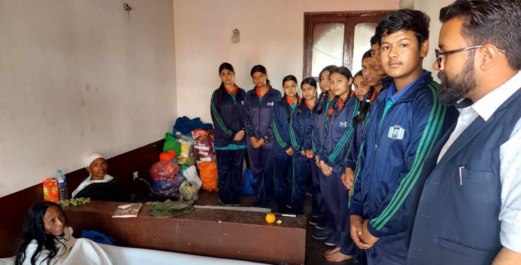 माइली राईलाई लालीगुराँस बाटिकाबाट ११ हजार आर्थिक सहयोग
