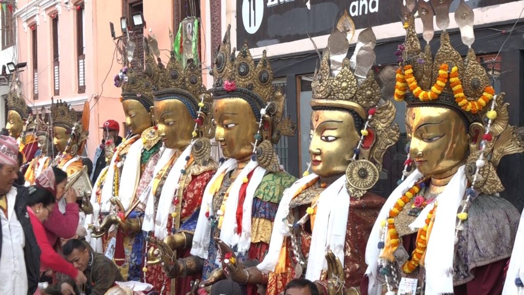 ललितपुरको नागबहालमा पाँच वर्षको एकपटक आज १ सय २५ देवीदेवताको एकैपटक सम्यक महादान (तस्बिरहरू)