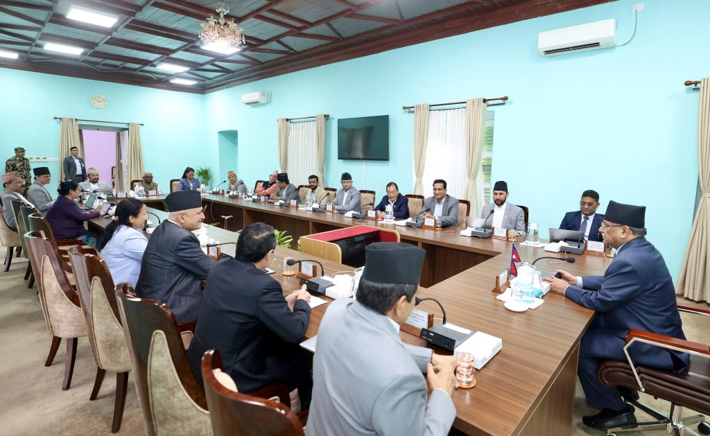 मन्त्रिपरिषद् बैठकले गर्याे एकैपटक ६० जना सहसचिवको सरुवा (सूचीसहित)