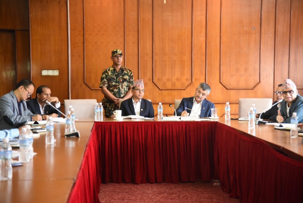 दसैँ लक्षित अग्रिम टिकट खुलाउनेबारे व्यवसायी सुरक्षाकर्मीलगाएतसंग छलफल