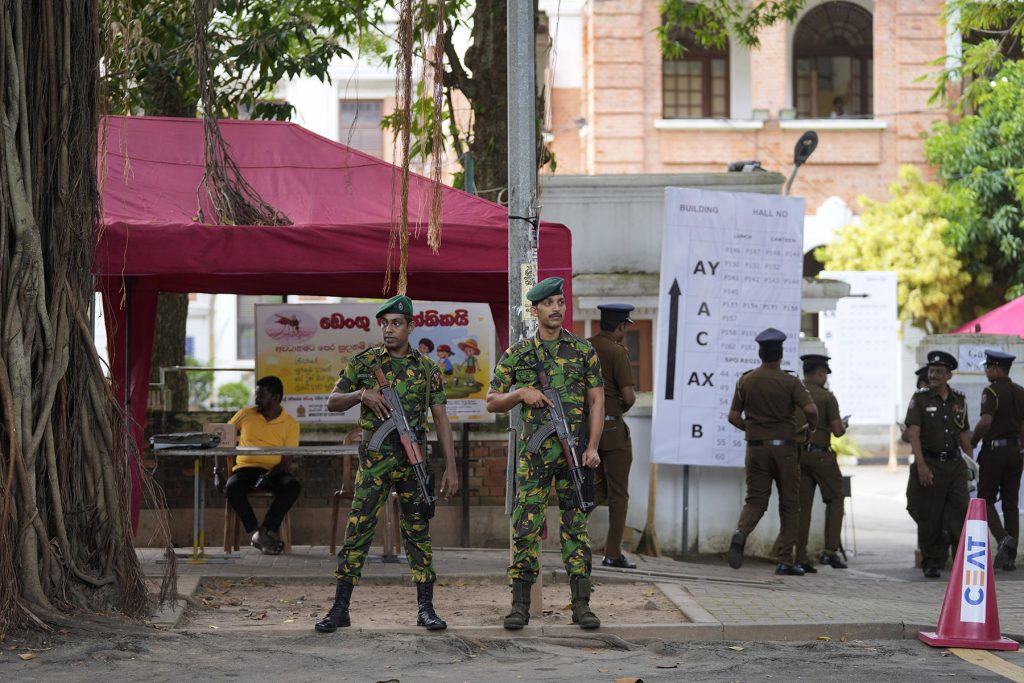 श्रीलङ्काकाे राष्ट्रपतीय निर्वाचनमा माक्र्सवादी नेता दिसानायकाकाे ५२ प्रतिशत मतसहित अग्रता