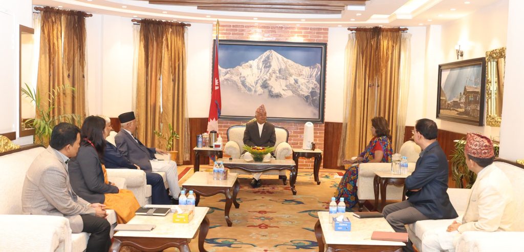 राष्ट्रपति र प्रधानमन्त्रीबीच राष्ट्रपति भवन शीलत निवासमा भेटवार्ता