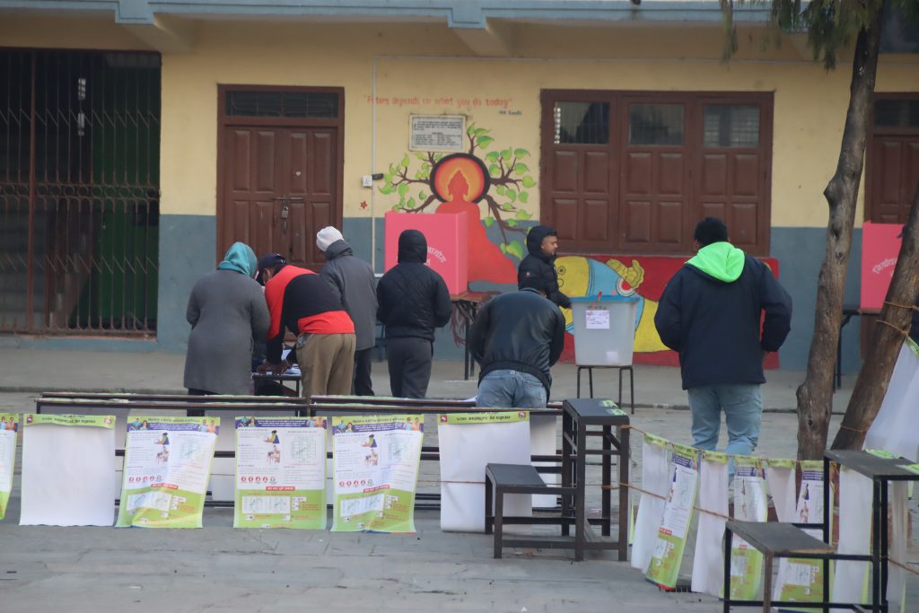 ४१ पदका लागि मतदान सुरु, २० राजनीतिक दल र स्वतन्त्र गरी तीन सय ७६ उम्मेदवार प्रतिस्पर्धामा