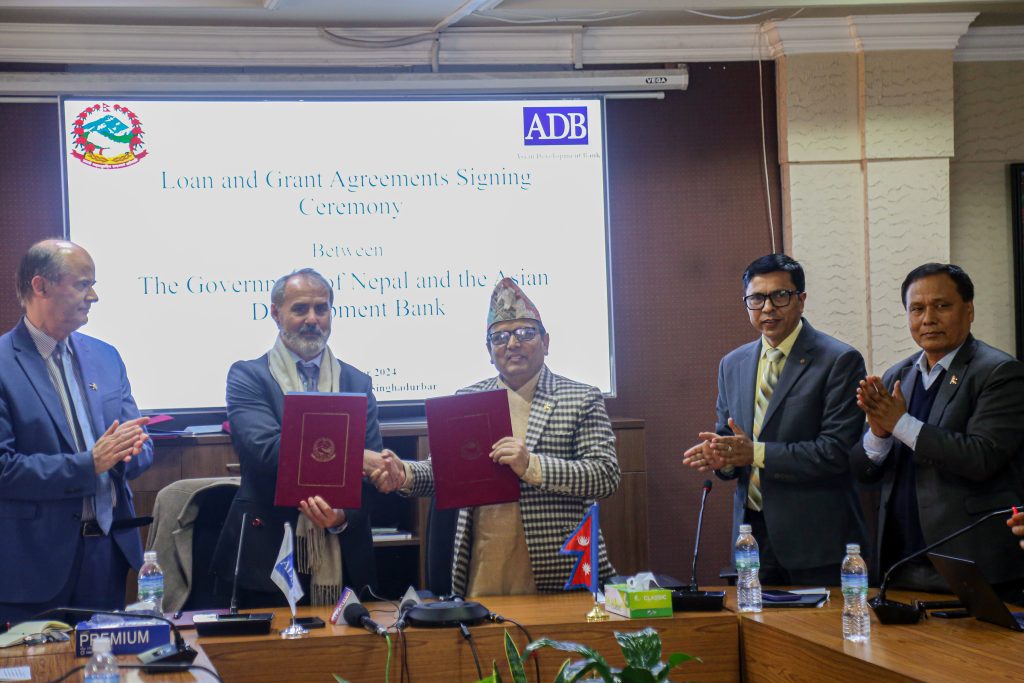 एडिबीद्वारा तीन परियोजनाका लागि एक खर्ब पाँच अर्ब एकसट्ठी करोड सहयोग