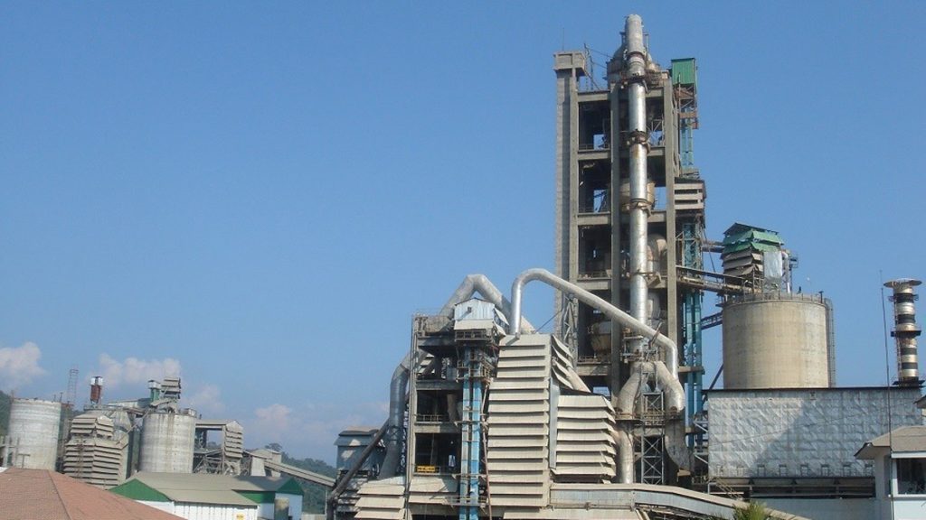 हेटौँडा सिमेन्ट उद्योगमा आर्थिक सङ्कट गहिरिँदै, उत्पादन अनिश्चित