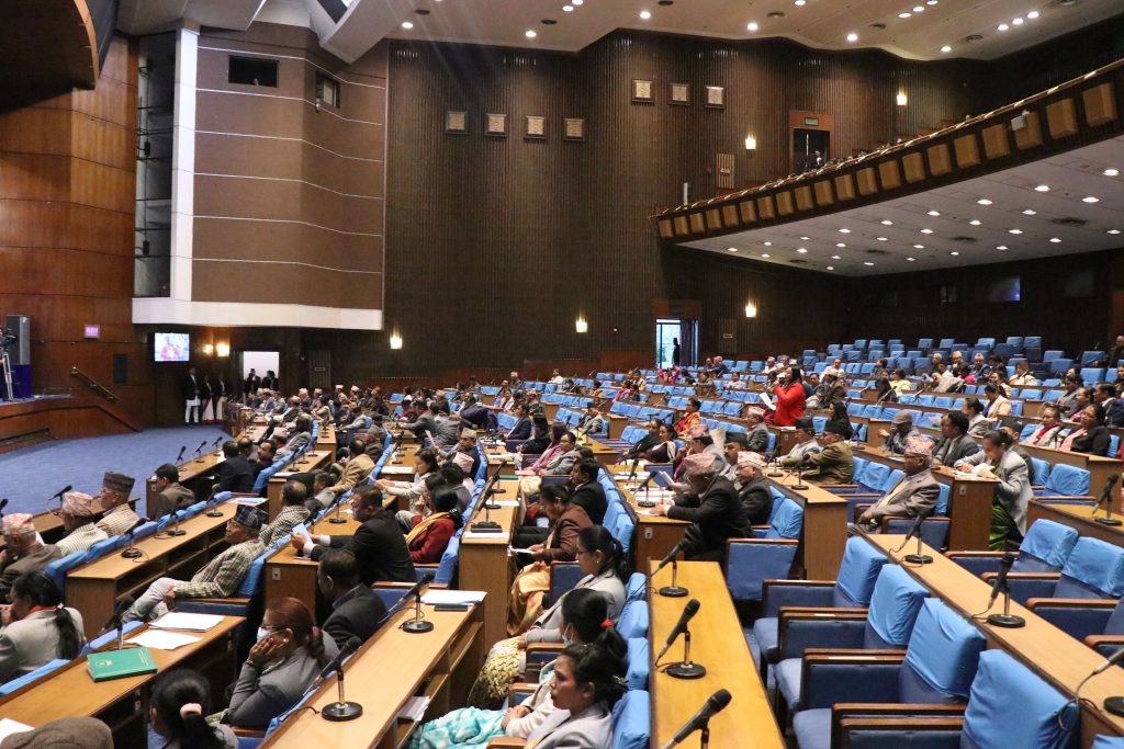 संसदमा अन्तरजातीय विवाह गर्नेलाई प्रोत्साहन नभएको गुनासो