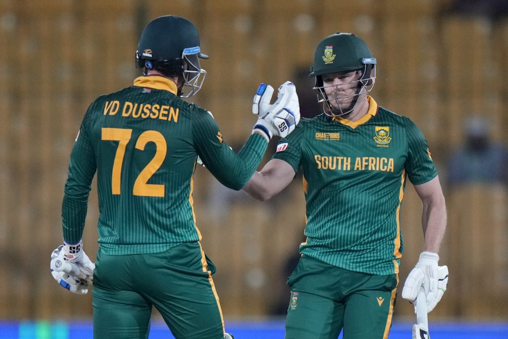 च्याम्यिन्स ट्रफीमा सेमिफाइनल पुग्ने चारै टिमको छिनोफानो