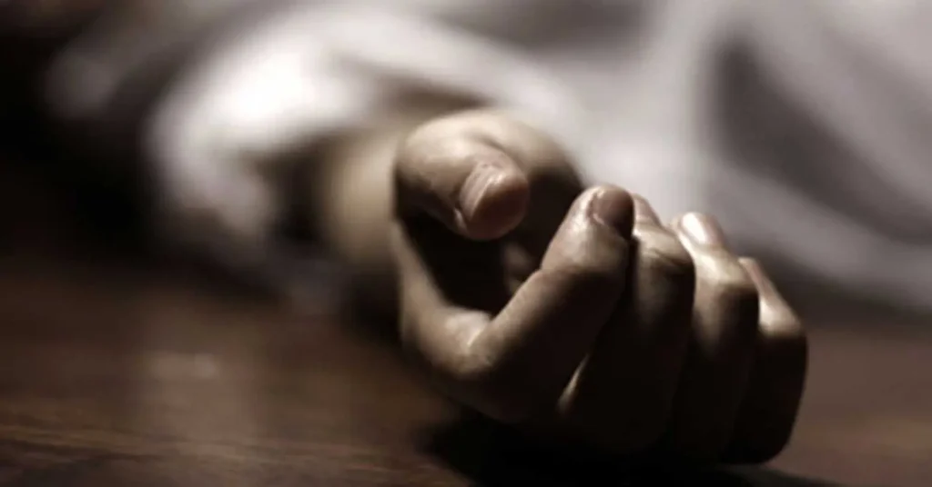 मूलपानीमा करेन्ट लागेर टिपरका सहचालकको मृत्यु