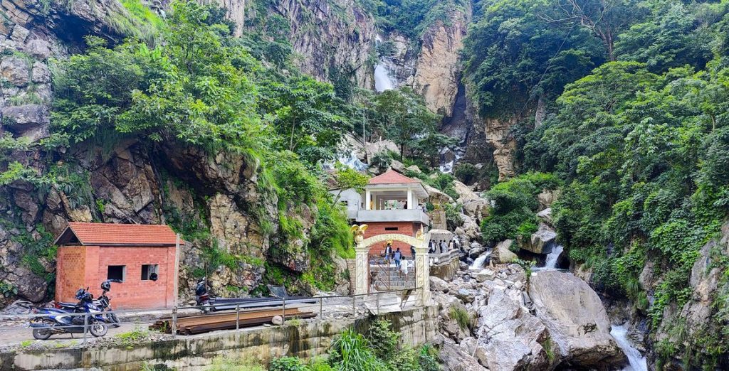 ऐनापहराबाट सात महिनामा ३० लाख आम्दानी