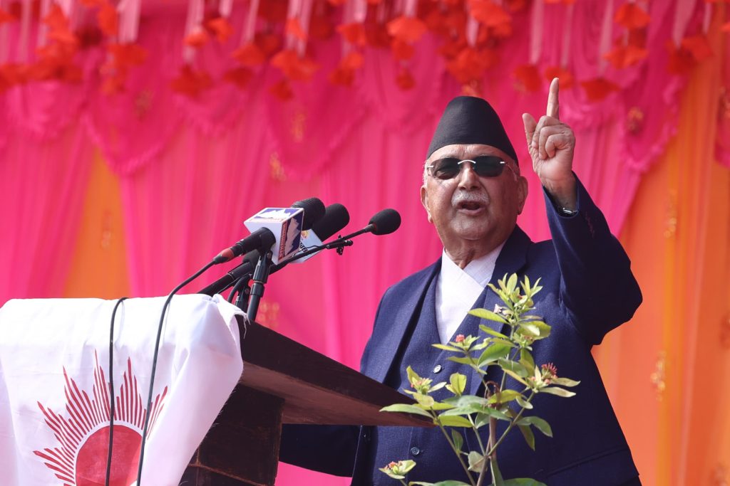 देश स्थायित्व, विकास र सुशासनको बाटोमा छ, जनताले फ्याँकिसकेको राजतन्त्र ब्युँतनेवाल छैन : प्रधानमन्त्री ओली