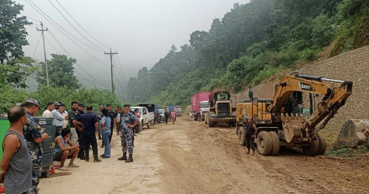 नारायणगढ–बुटवल सडक विस्तारः दाउन्ने खण्ड चार घण्टा बन्द