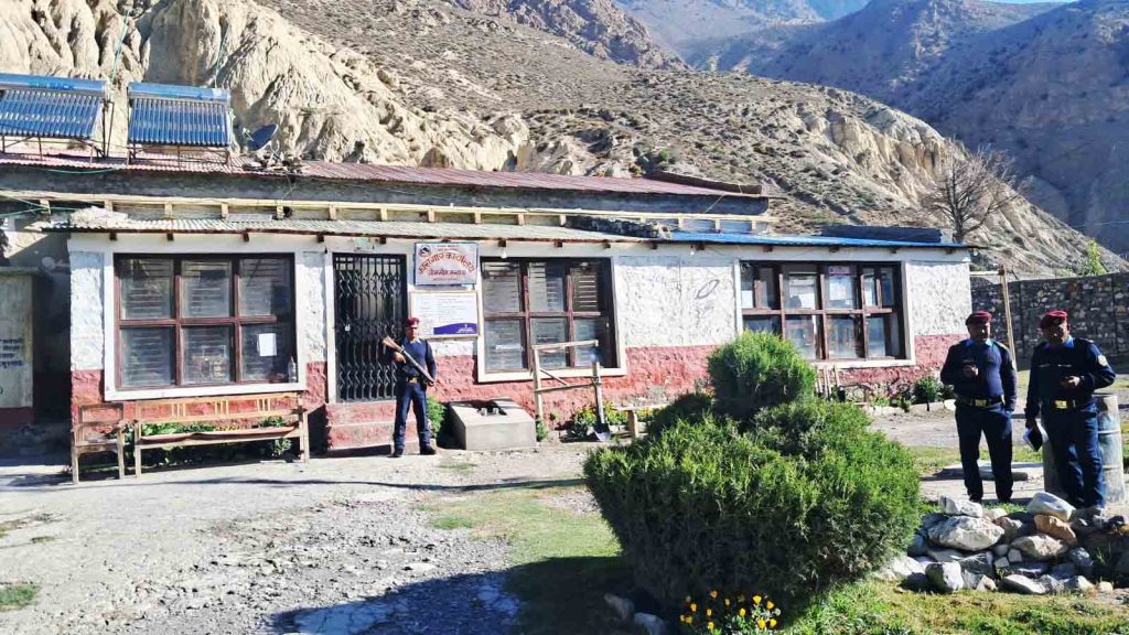 मुस्ताङमा कैन्दीबन्दीलाई सिलाइकटाइ तालिम