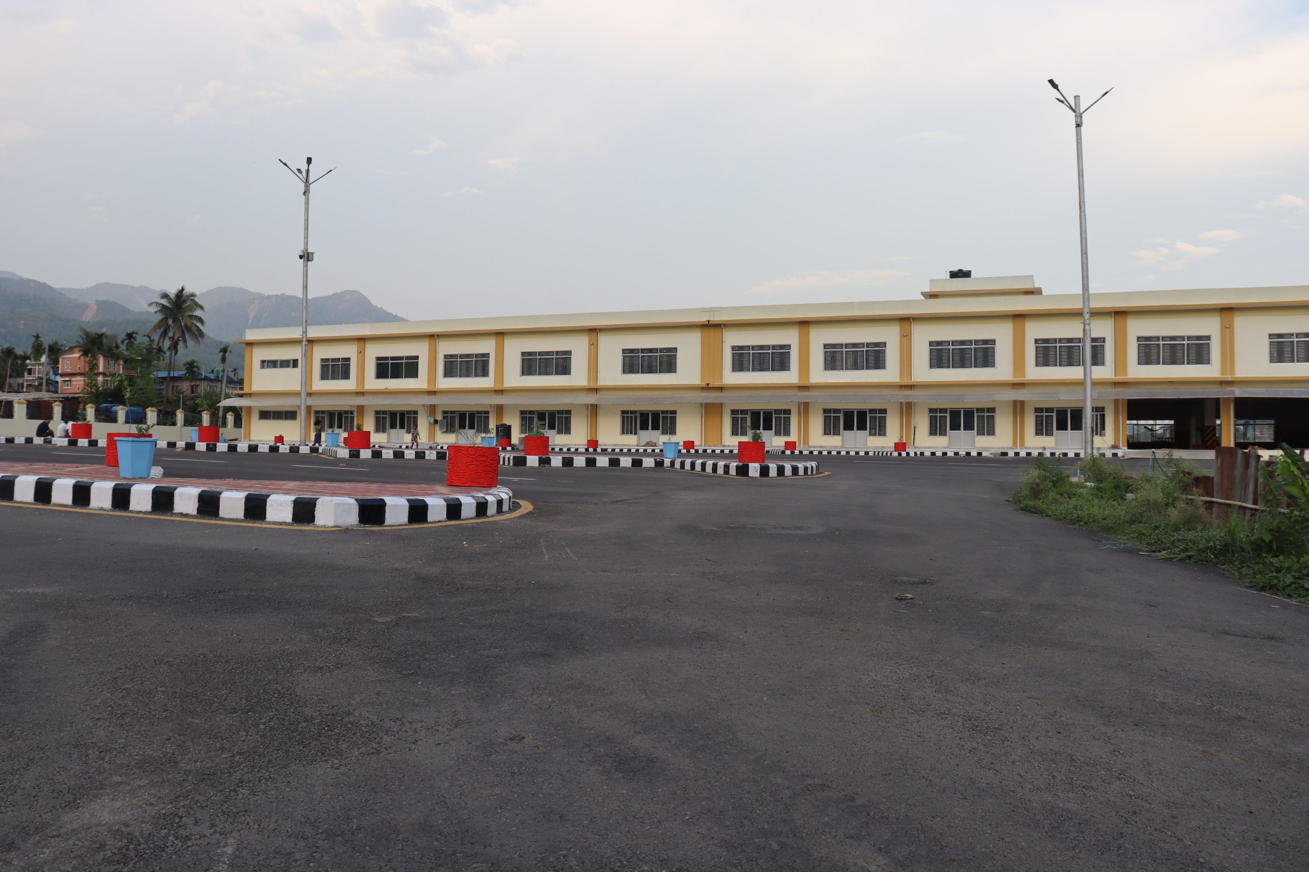 स्मार्ट बसपार्क चाँडै सञ्चालनमा आउने