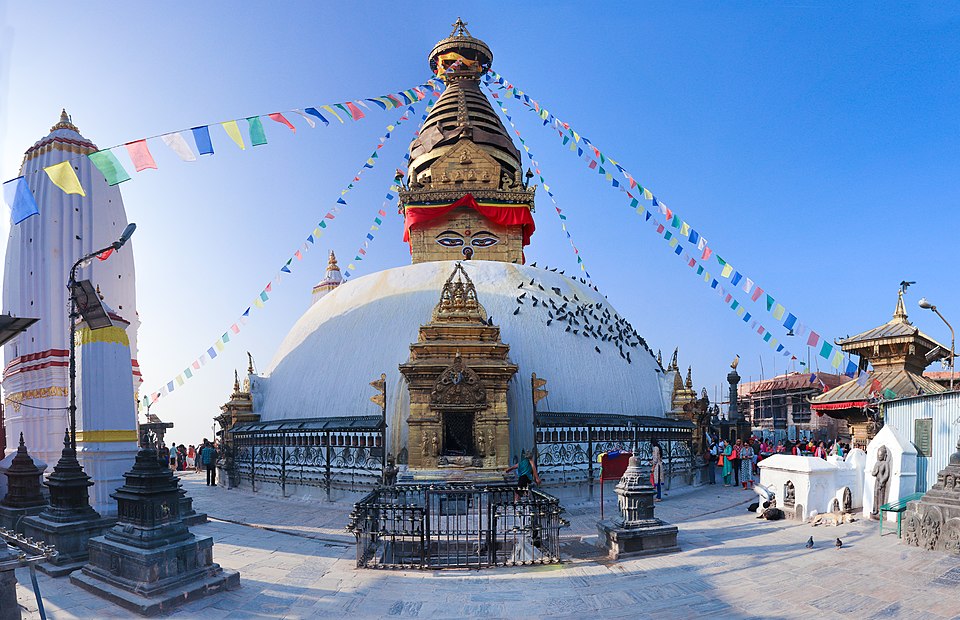 बुद्धजयन्ती आज स्वयम्भूमा बौद्धमार्गीको घुइँचो, बुद्धको अस्तुधातु दर्शनका लागि राखियो