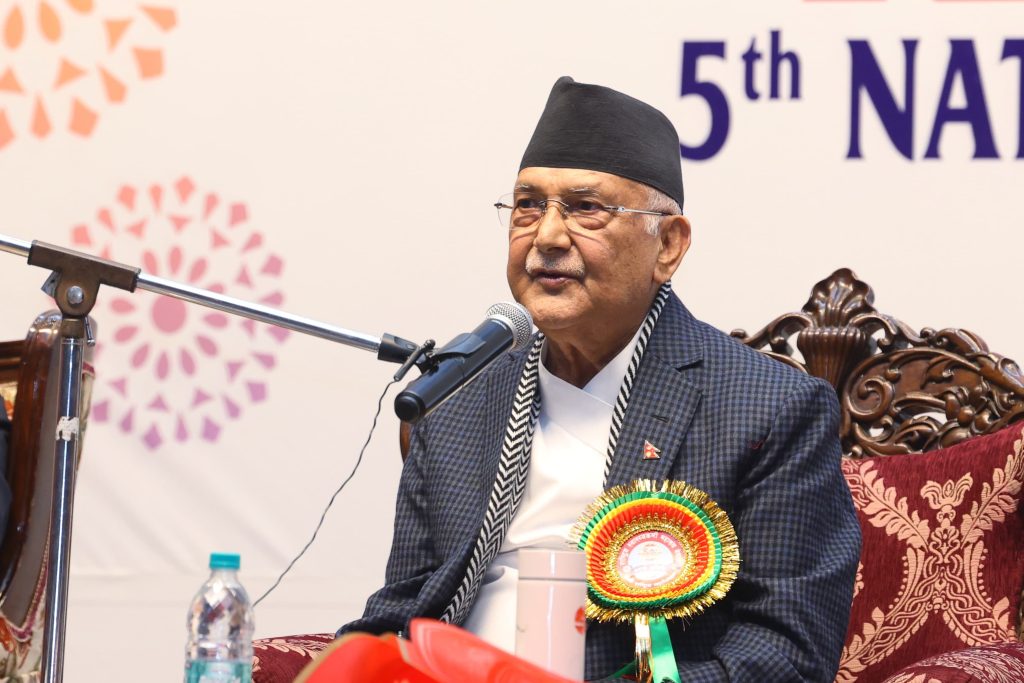 राजतन्त्रमा विकास र सुशासन नभएकाले जनताले लडेर गणतन्त्र ल्याए, अब पछाडि फर्कन्न : प्रधानमन्त्री ओली