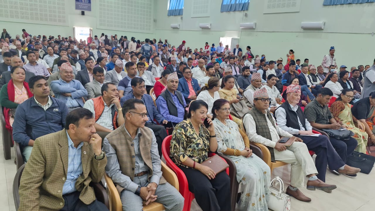 स्थानीय तहको निर्वाचन अघि ३ हजार बढी कार्यकर्तालाई एकै ठाउँ राखेर प्रशिक्षित गर्दै मैदान पठाउने अभियानमा एमाले