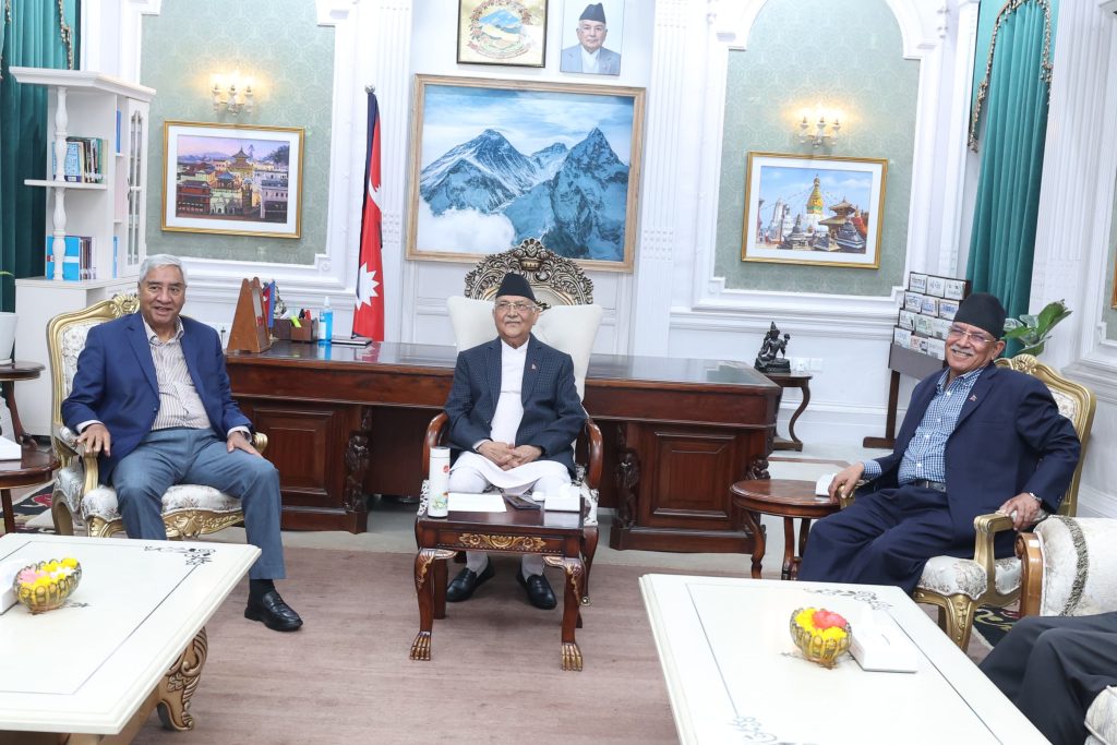 संसदको गतिरोध अन्त्य गर्न सत्तापक्ष र माओवादी केन्द्रबीच सहमति, रास्वपालाई ठाउँ खाली