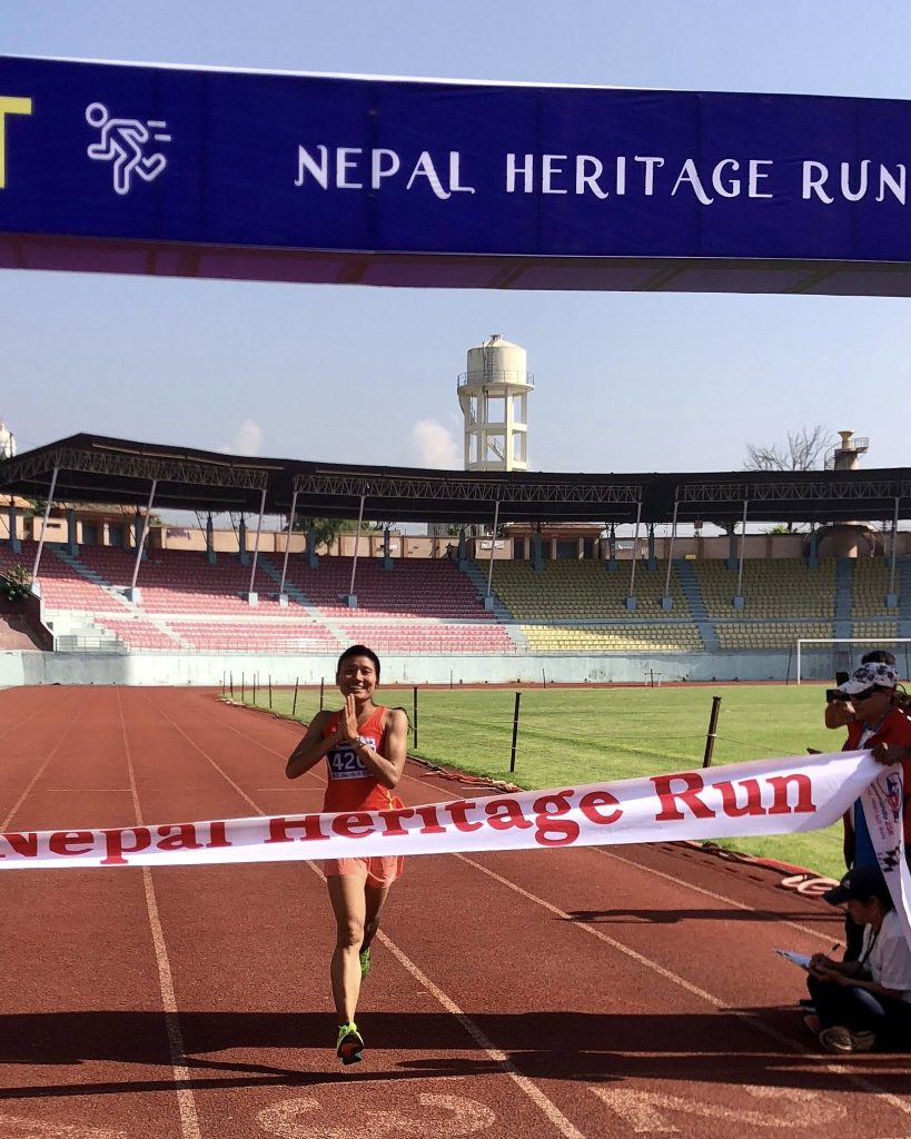 हेरिटेज रेसमा सन्तोषी र जुलियस विजेता