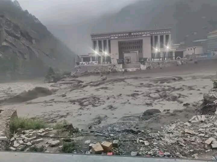 भारी वर्षा बिना कसरी गयो भोटेकोसीमा बाढी ?