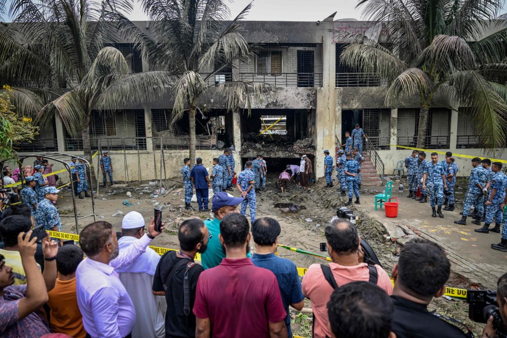 बंगलादेशमा स्कुलमाथि विमान दुर्घटना: २७ को मृत्यु, राष्ट्रिय शोक घोषणा