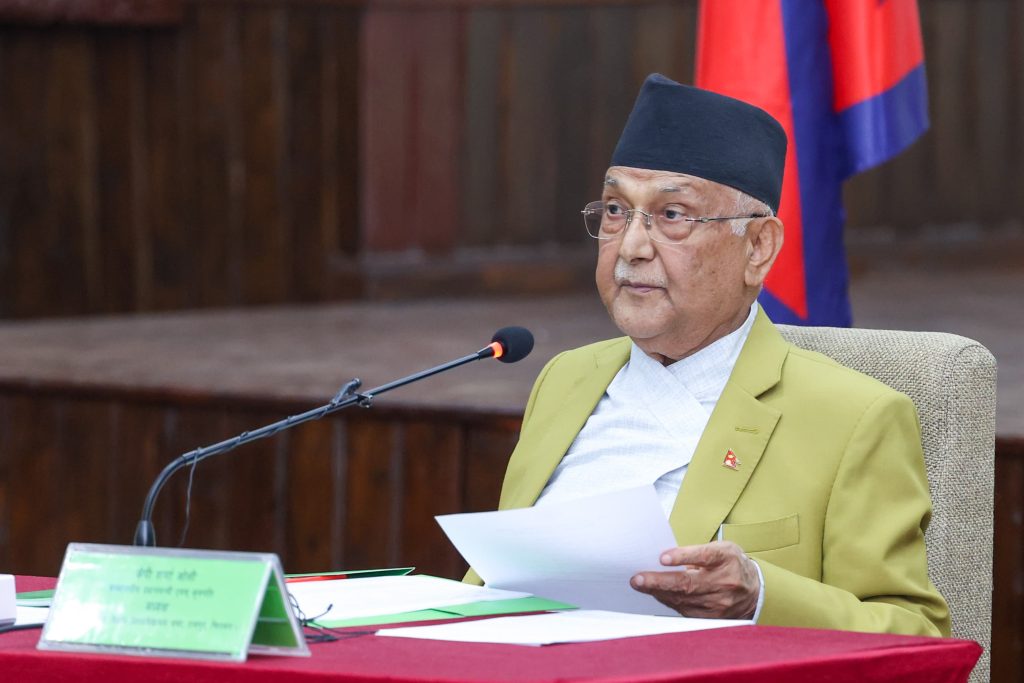 चालु आर्थिक वर्षमा दैनिक २.५ किलोमिटरभन्दा बढी सडक निर्माण भएको छ: प्रधानमन्त्री ओली