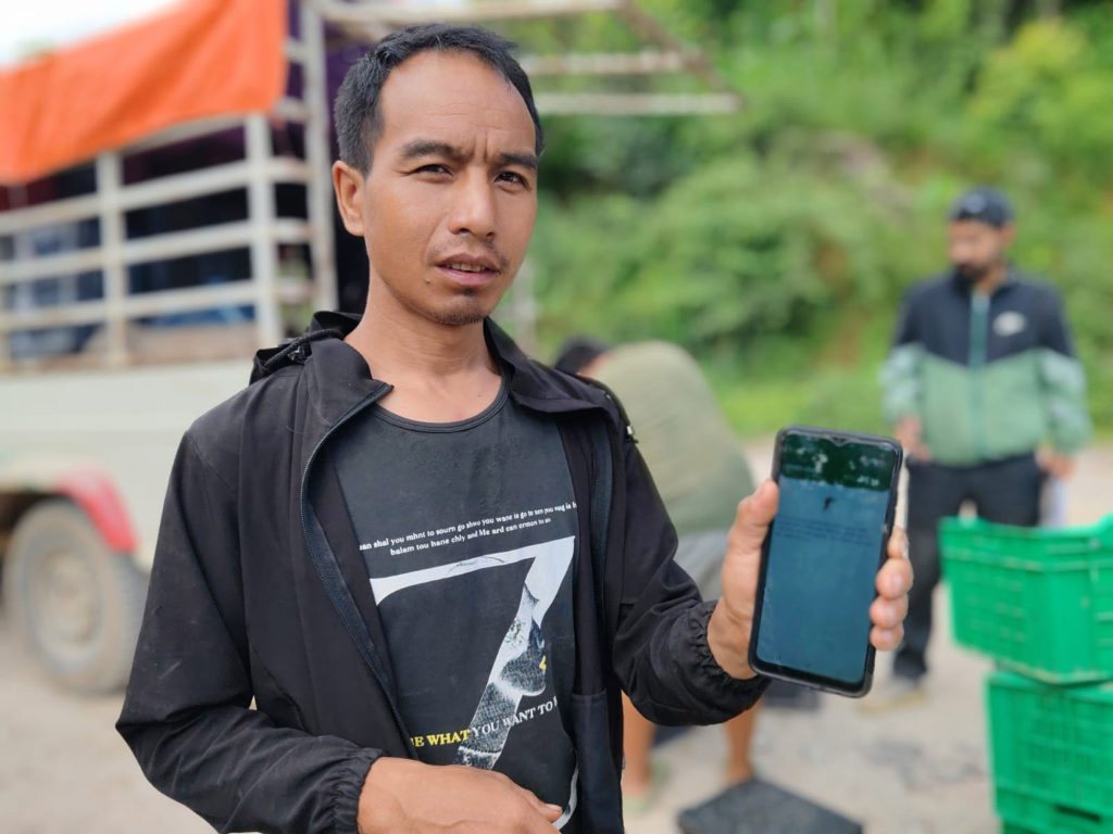 कृषकको सहारा बन्दै ‘जियोकृषि एप’, तरकारीको बजार भाउ माेवाइलबाटै