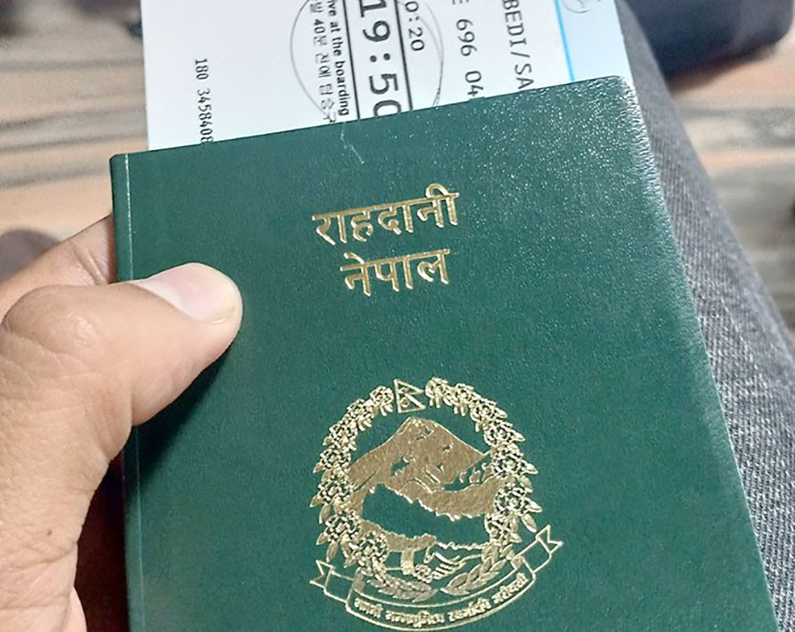 भिजिट भिसामा कुवेत जान लागेका ४७ महिला भारतबाट फर्काइए