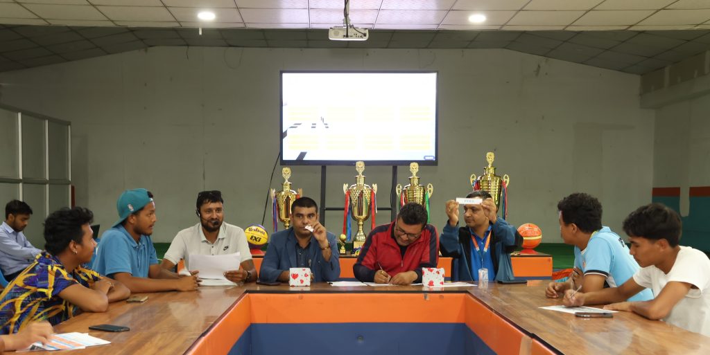 टाइमलाइन बास्केटबल बिहीबारदेखि