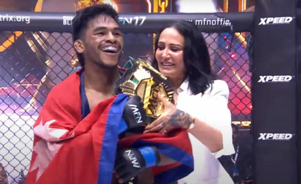 रवीन्द्र नेपालका पहिलो एमएफएन च्याम्पियन, प्रधानमन्त्रीको बधाइ