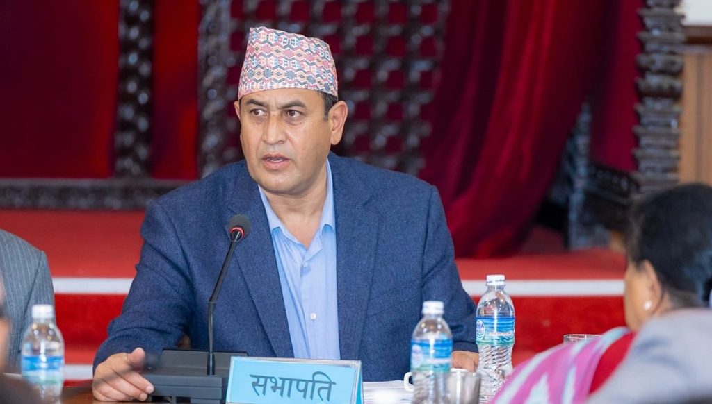 कुलिङ पिरियडमा नैतिक जिम्मेवार ठहर्‍याएका रामहरि खतिवडालाई संसदीय सुनुवाइ समितिको सभापति बनाउन कांग्रेसकाे तयारी