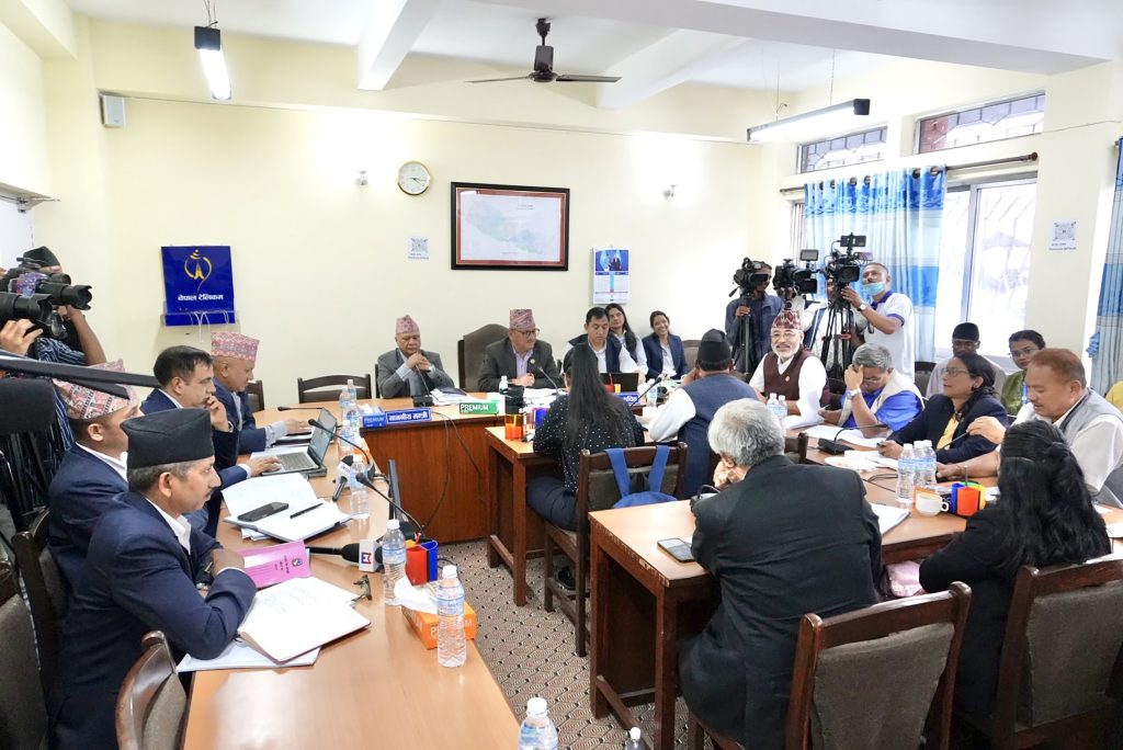 विद्यालय शिक्षा विधेयकको प्रतिवेदन समितिमा पेस, छात्रवृत्तिको आवास सुविधामा मतभेद कायमै