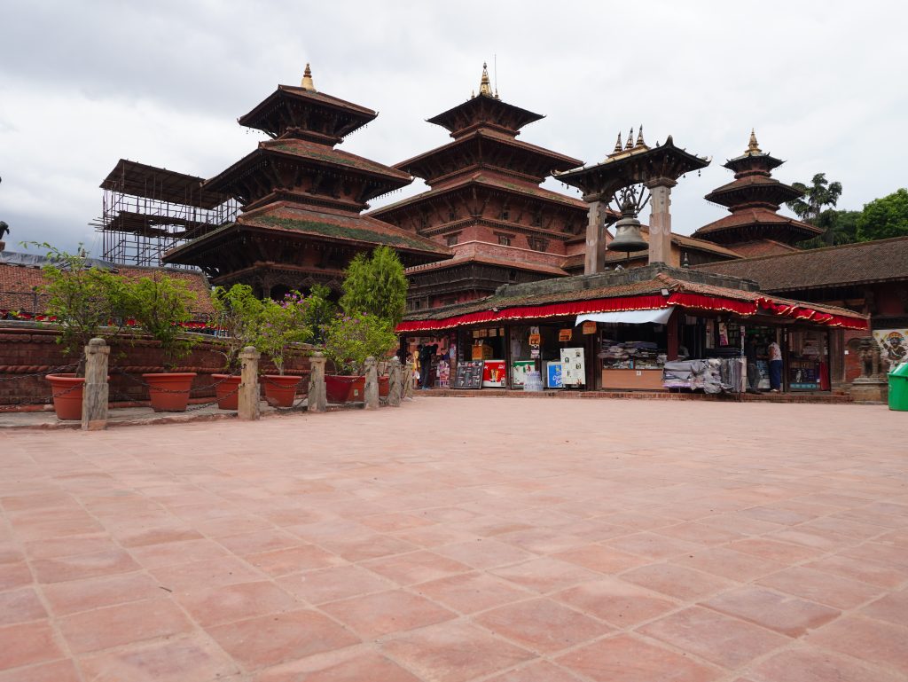 रैथाने इँटा बिछ्याएपछि थप आकर्षक बन्याे पाटन दरबार क्षेत्र