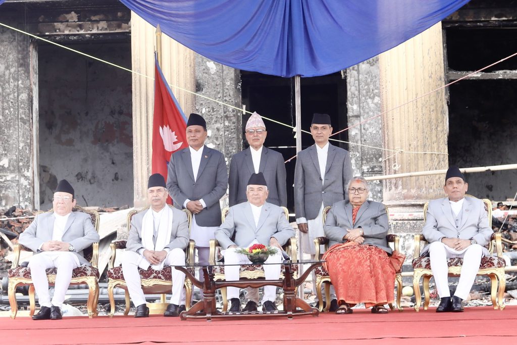 अन्तरिम सरकारको पहिलो मन्त्रिपरिषद् बैठक सुरु