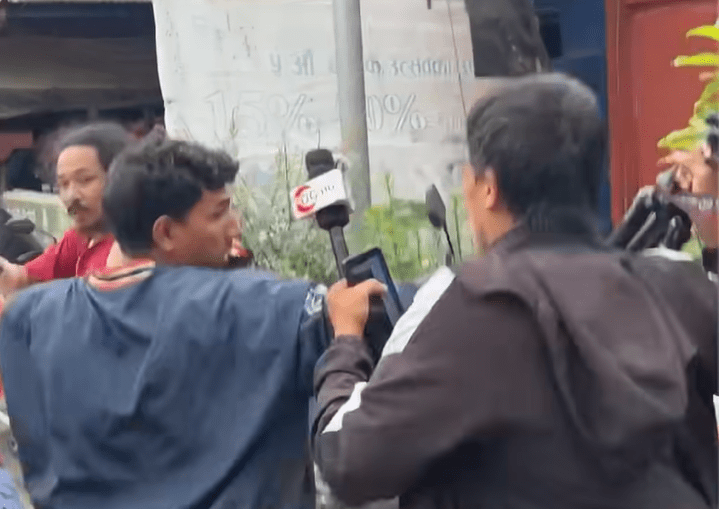 काँचाे जेनजीहरूकाे बीचमा कुण्डले जेनजी , रिपोटर्स क्लबमै भयाे मारपिट