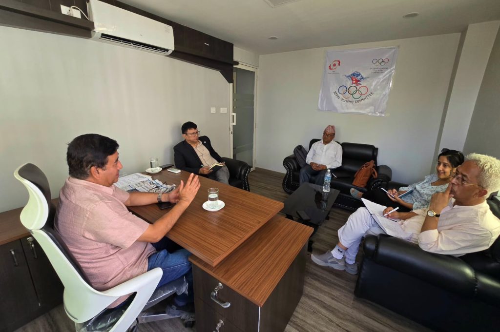 आइओसी र डब्ल्यूएचओको खेलकुद र स्वास्थ्य परियोजनासम्बन्धी प्रगति बुझ्न एनओसीले भेट्यो पाथ र हेल्थ कन्सर्नका प्रतिनिधिलाई