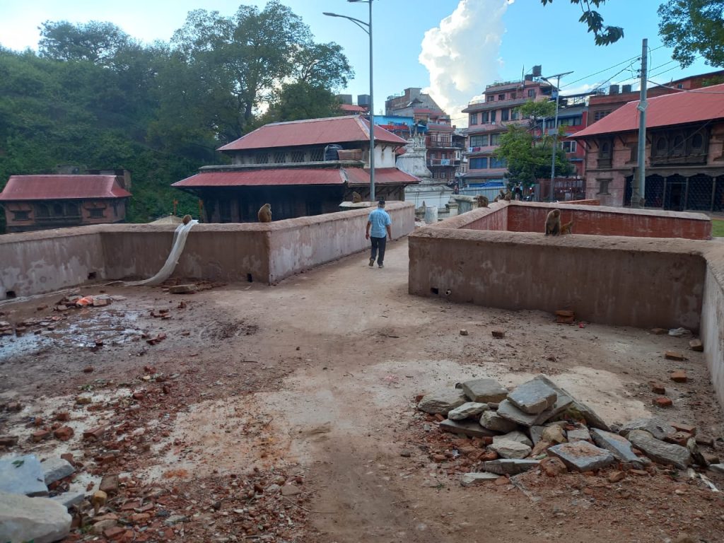 अलपत्र गौरीघाट पुल करिब एक वर्षपछि बन्यो