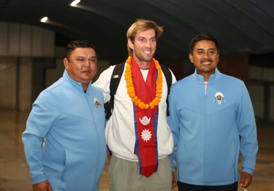 अस्ट्रेलियाका बोसिस्टोले कर्णाली याक्सबाट खेल्ने