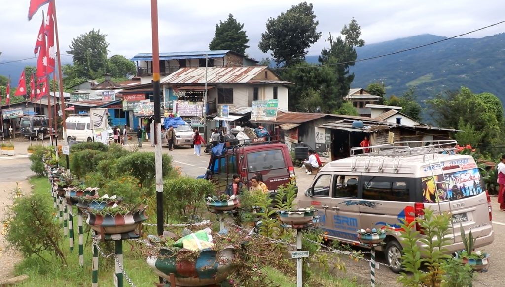 अवरुद्ध भोजपुर–लेगुवा सडक सञ्चालन, यात्रु गन्तव्यतर्फ