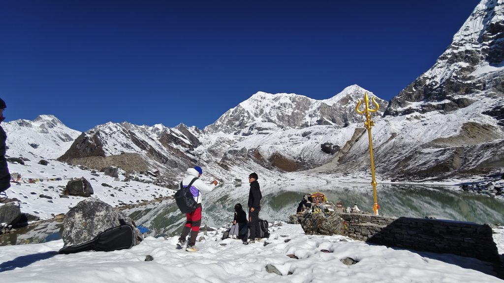 पर्यटकीयस्थल दुधकुण्ड पुग्ने क्रममा १० घण्टा बेपत्ता हुँदा …