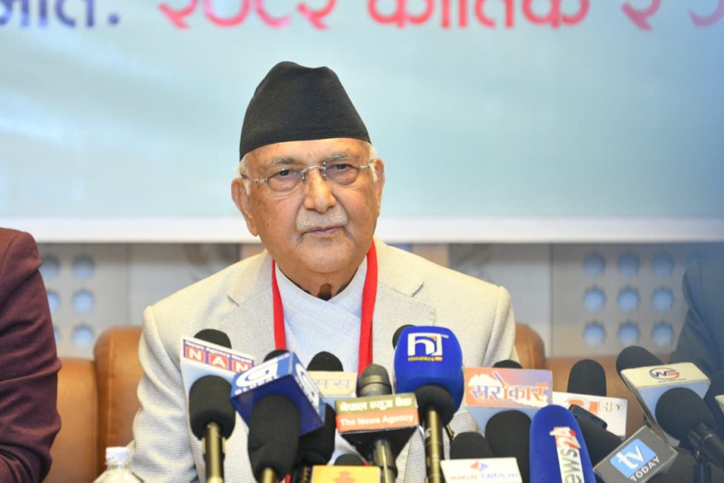 एमाले अध्यक्ष ओलीको आह्वान: ‘जहाँ हुनुहुन्छ, फर्किनुस्, एमाले तपाईंहरूको रगत र पसिनाको घर हो’