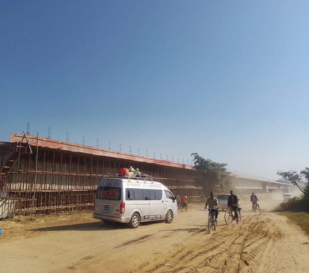 पूर्वपश्चिम राजमार्गको विकल्प बन्दै हुलाकी सडक