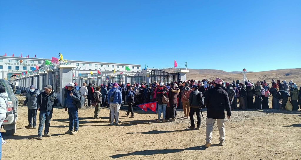 कोरला नाकामा व्यापारिक चहलपहल बढ्दा माथिल्लो मुस्ताङी बेँसी झर्न छोडे