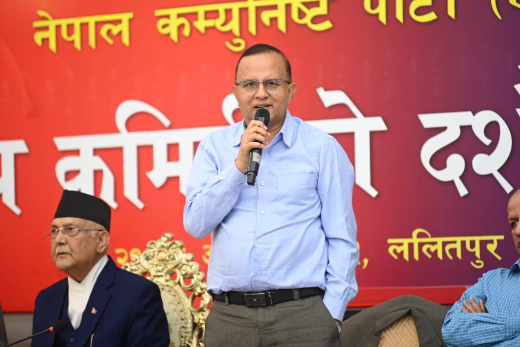 सरकारसँग अविश्वास बढ्दै जाँदा एमाले आफ्नै ‘फोर्स’ बनाउने तयारीमा